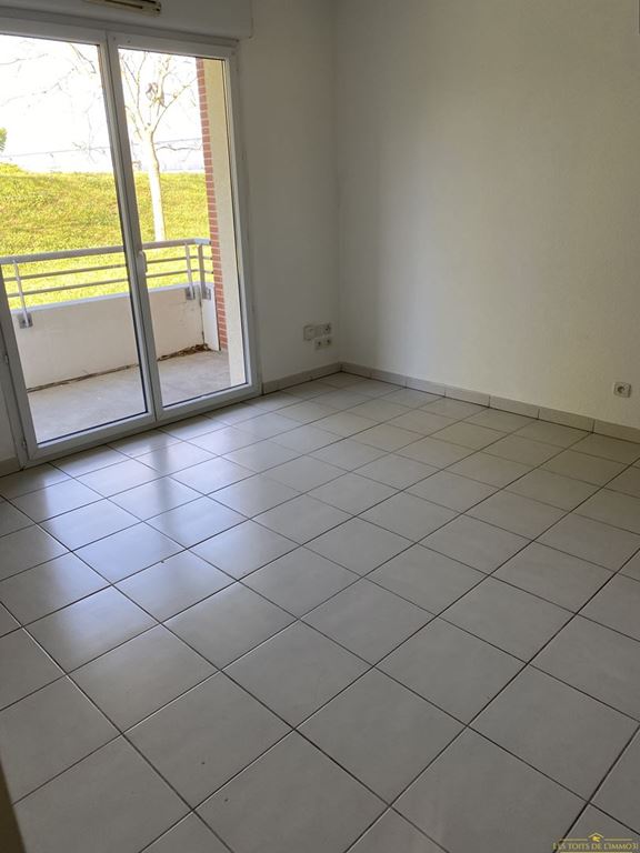 Appartement T2 ROQUES 98000€ Agence Les Toits de l'Immo31